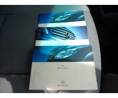 Mercedes-Benz Viano 2,2   CDI LONG 4x4 PŮVOD ČR - 35