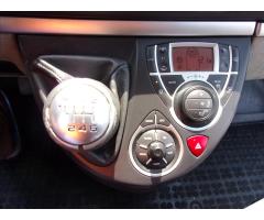 Peugeot 807 2,0   HDI 16V PACK Pullman - 16