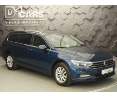 Volkswagen Passat 2.0 TDi REZERVOVÁNO! - 6