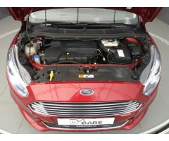 Ford S-MAX 2.0 TDCi Titanium REZERVOVÁNO! - 32