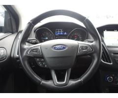 Ford Focus 2.0 TDCi Titanium XENONY - 9