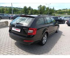 Škoda Octavia 2,0 TDI 110kW DSG Style Combi - 6