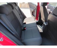 Volkswagen Golf Plus 1,6 TDI,66KW,SERVISKA,TAŽNÉ - 21