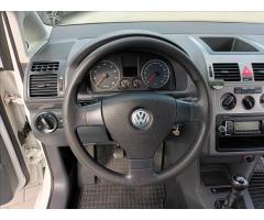 Volkswagen Touran 2,0 i,80kw,KLIMA,TAŽNÉ,SERVISKA - 12