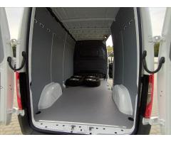 Mercedes-Benz Sprinter 2,0 215CDI,L2H2,KAMERA,KOLA - 16