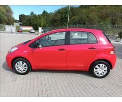 Toyota Yaris 1,0 VVT-i,51kw,Cool,SERVISKA - 8