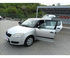 Škoda Fabia 1,2 HTP 44kW,KLIMA,ROZVODY - 10