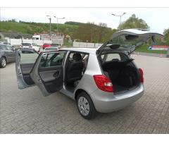 Škoda Fabia 1,2 HTP 44kW,KLIMA,ROZVODY - 11