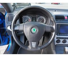 Škoda Octavia 2,0 TDI,125kw RS,SERVISKA,NAVI - 12