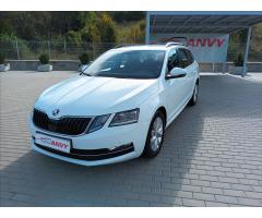 ŠKODA SUPERB COMBI 2.0TDI 140 LAURIN&K 4X4 DSG 7ST