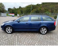 Škoda Octavia 1,6 TDI 4x4 Ambiente,ČR,1MAJ,KOLA - 8