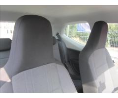 Volkswagen up! 1.0MPi MOVE KLIMA - 18