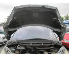 Peugeot 807 2.2HDi aut. KLIMA - 36