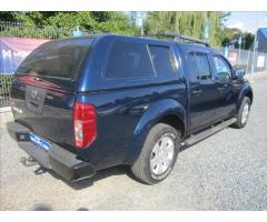 Nissan Navara Double Cab 2.5dCi 4WD, aut. KLIMA - 4