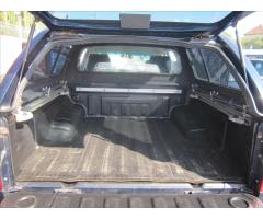 Nissan Navara Double Cab 2.5dCi 4WD, aut. KLIMA - 33