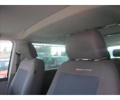 Volkswagen Caravelle 2.0TDi L2 Comfort, 9 míst - 16