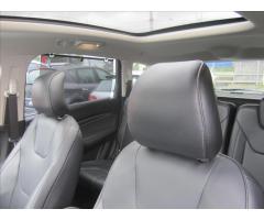 Ford S-MAX 2.0TDCi 132kW Ghia, PowerShift - 32