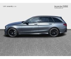 Mercedes-Benz Třídy C AMG C 43 kombi - 2