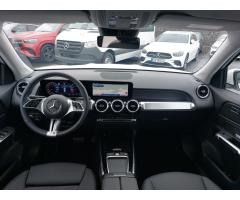 Mercedes-Benz GLB GLB 200 d - 11