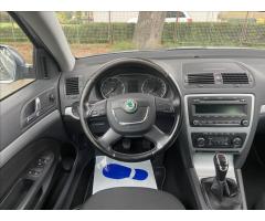 Škoda Octavia 1,4 TSi  Výhřev,ALU,Senzory - 14