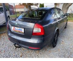 Škoda Octavia 1,4 TSi Elegance  Serviska,T.Z - 6