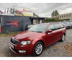 Škoda Octavia 1,6 TDi  Serviska,Tažné,Výhřev - 2