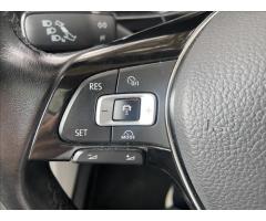 Volkswagen Touran 2,0 TDi  Panorama,Navigace,LED - 26