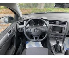 Volkswagen Golf 1,6 TDi  Serviska,Tempomat - 14