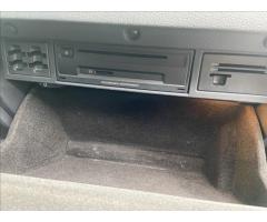 Volkswagen Golf 1,6 TDi  Serviska,Tempomat - 25