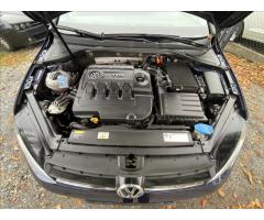 Volkswagen Golf 1,6 TDi  Serviska,Tempomat - 36