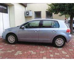 Volkswagen Golf 1,6 102PS  VI Trendline - 11