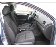 Volkswagen Golf 1,6 102PS  VI Trendline - 16