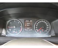 Volkswagen Transporter 2,0 TDI 150PS  L2H1 DSG Dílna - 32