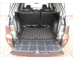 Mitsubishi Outlander 2,2 DI-D 140PS  Nomad 4x4 - 41