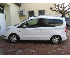Ford Tourneo Courier 1,6 TDCI 95PS  Trend - 11