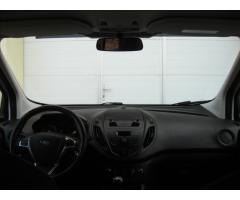Ford Tourneo Courier 1,6 TDCI 95PS  Trend - 29