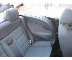 Volkswagen EOS 2,0 140PS  Business - 25