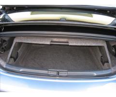 Volkswagen EOS 2,0 TDI 140PS  Business - 39