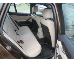 BMW X1 2.0D xDrive 4x4 AUTOMAT PRAVID - 31