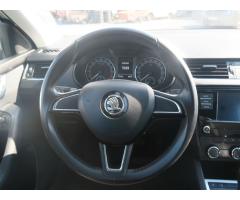 Škoda Octavia 2.0 TDI 110kW DSG Ambition Com - 11