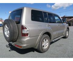 Mitsubishi Pajero 118 kW 4X4 7MÍST NEHAVAROVANÉ - 6