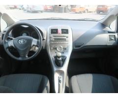 Toyota Auris 2.0 D4-D Exclusive - 18