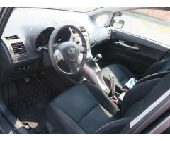 Toyota Auris 2.0 D4-D Exclusive - 20