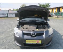 Toyota Auris 2.0 D4-D Exclusive - 24