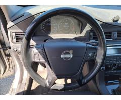 Volvo V70 2,0 T Kinetic - 11