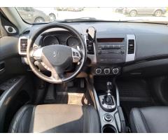 Peugeot 4007 2,2 HDI Premium 7mist - 9