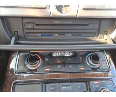 Audi A8 4.2 TDI quattro tiptronic - 23