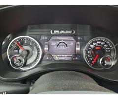 Dodge RAM 1500 5,7 HEMI Laramie LPG 1.MAJITEL - 16