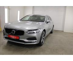 Volvo V90 2,0 D4 FWD Momentum - 3