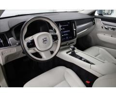 Volvo V90 2,0 D4 FWD Momentum - 17